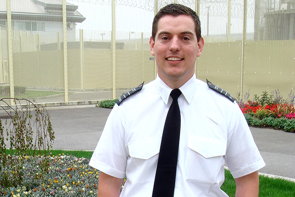 Working for the Prison Service: an inside view