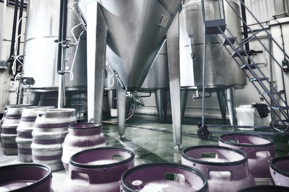 UK beer   pulling a billion pints for the world