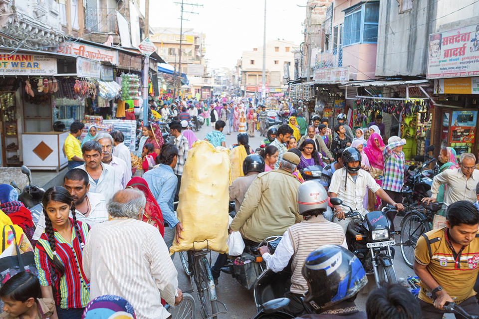 India: closer financial ties