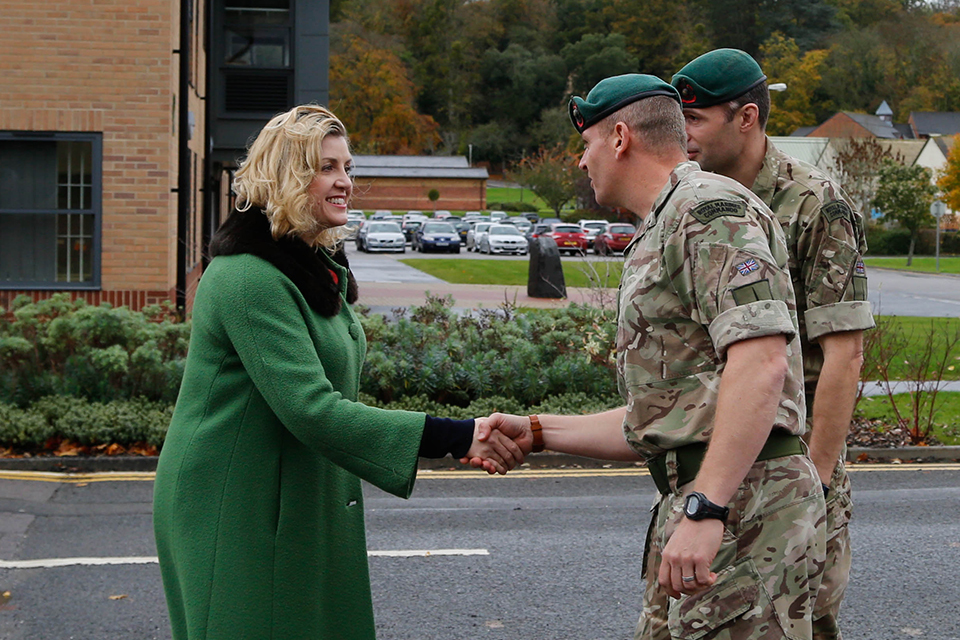 Armed Forces Minister visits 40 Commando Royal Marines