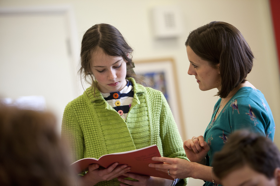 Bursaries and scholarships for top graduates who train to teach