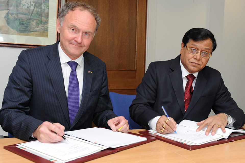 India and UK sign defence research agreement