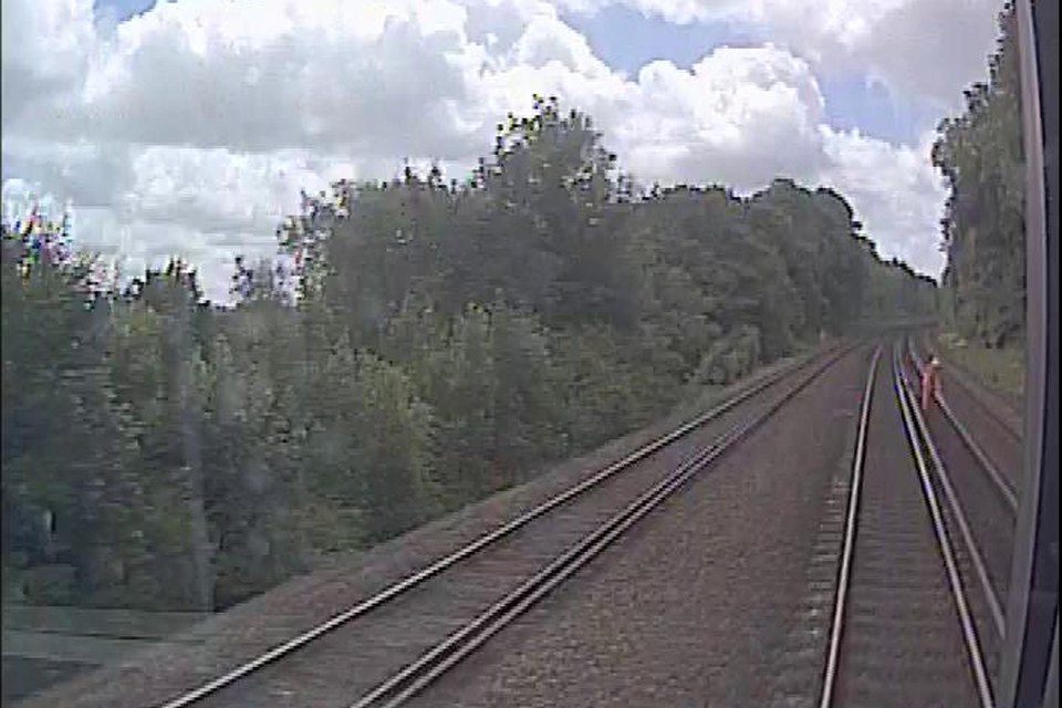 Report 05/2017: Near miss between a train and a track worker at Shawford