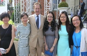 Minister of State Hugo Swire and Vietnamese Chevening Scholars
