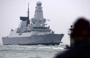 Type 45 destroyer HMS Duncan sails into Portsmouth for the first time [Picture: Leading Airman (Photographer) Ben Sutton, Crown copyright]