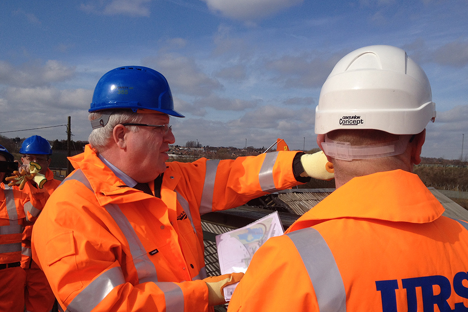 Transport Secretary sees benefits of rail investment in Derbyshire