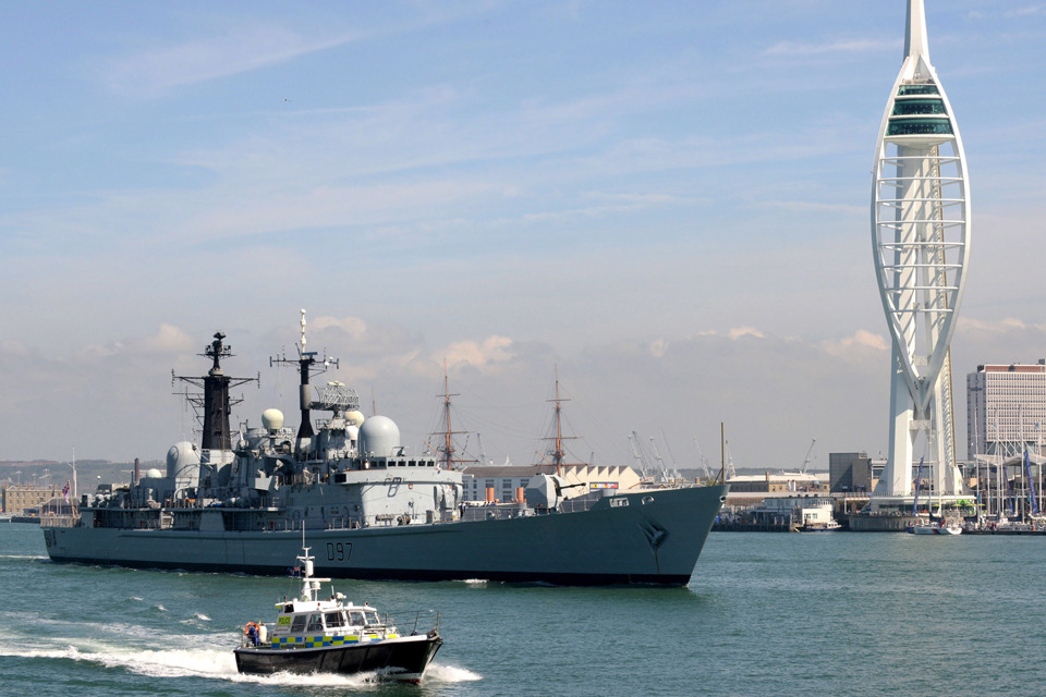 HMS Edinburgh leaves for her final voyage around the UK