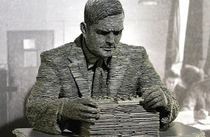 Alan Turing statue by Stephen Kettle. Photo by Duane Wessels (CC-BY-NC-SA-2.0)