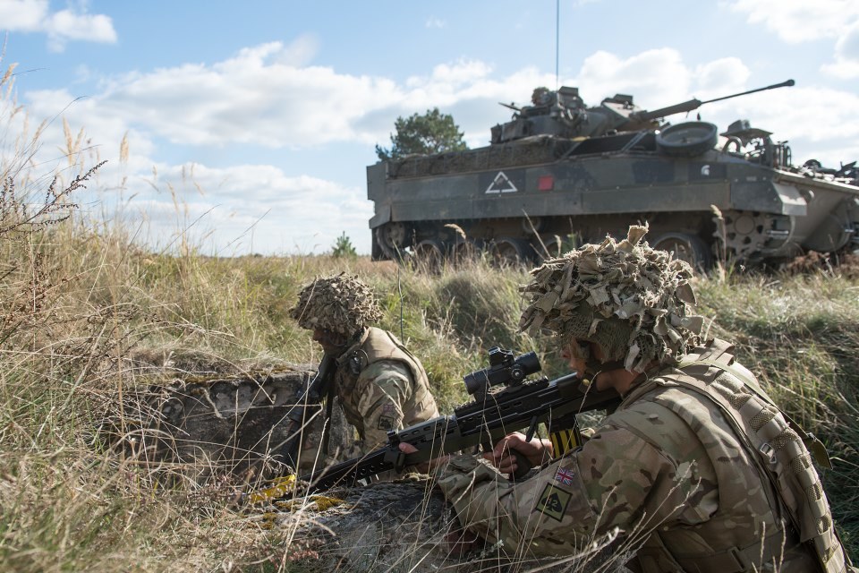 UK armoured battle group takes part in Poland exercise