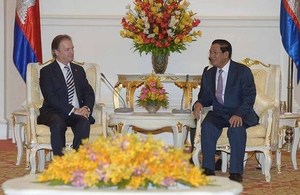 Minister Swire met with Cambodian Prime Minister Hun Sen