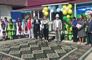 Ambassador speaks at the opening of the Child Support Centre