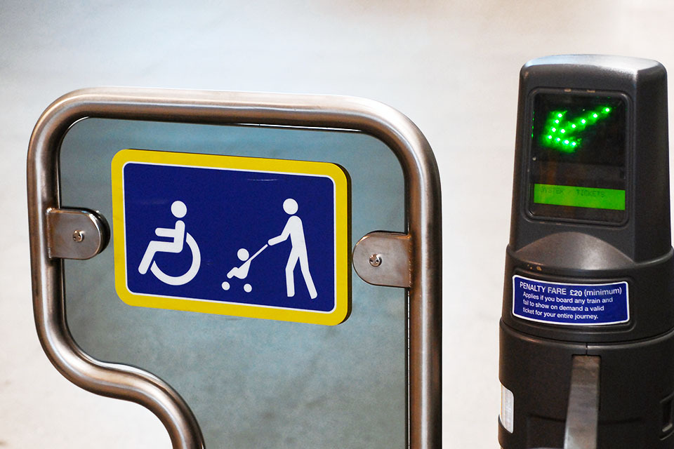 Government confirms step free access funding for Crossrail