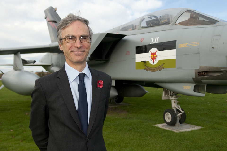 Defence minister visits Scotland