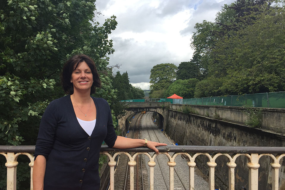 Rail Minister tours Great Western electrification works