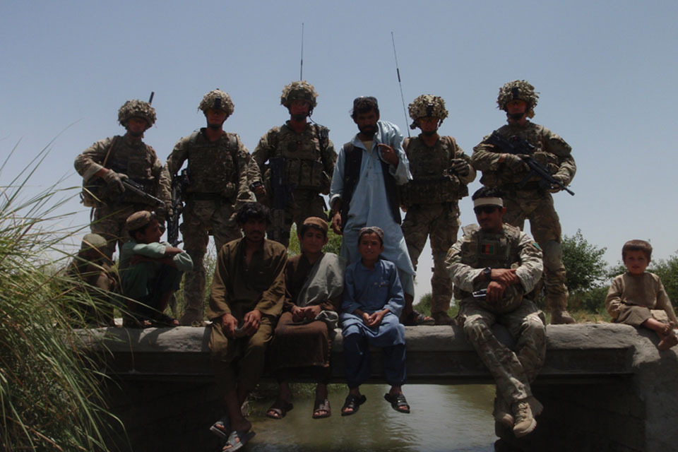 UK forces help Afghan community rebuild bridge