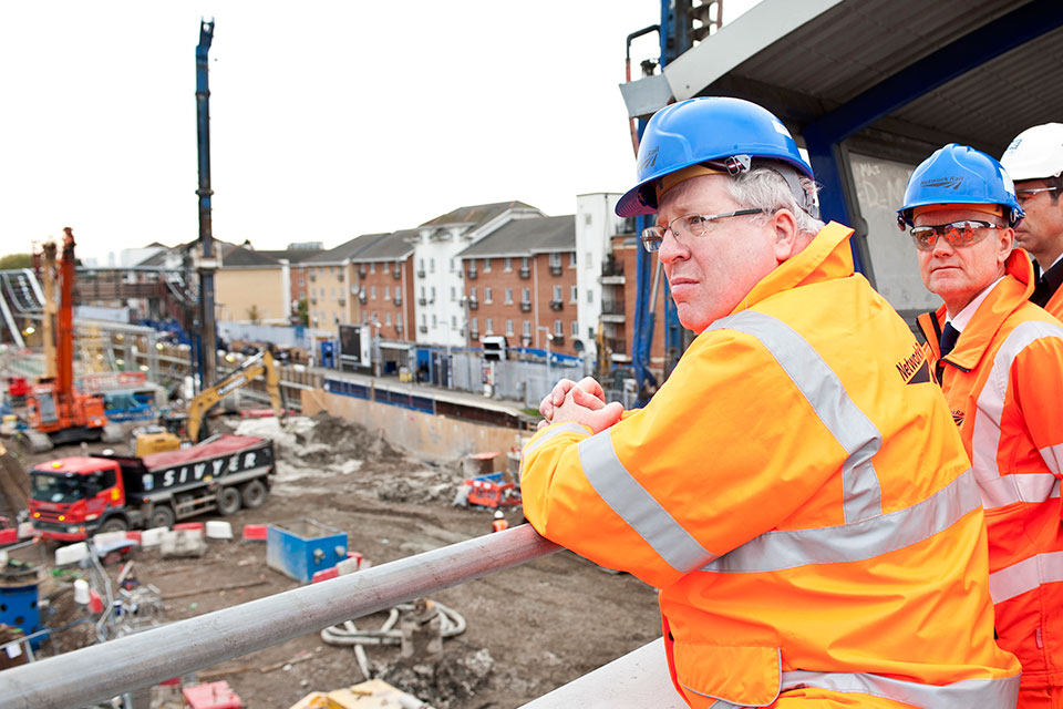 Patrick McLoughlin sees construction progress in south east London. 