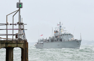 HMS Ledbury returns to Portsmouth