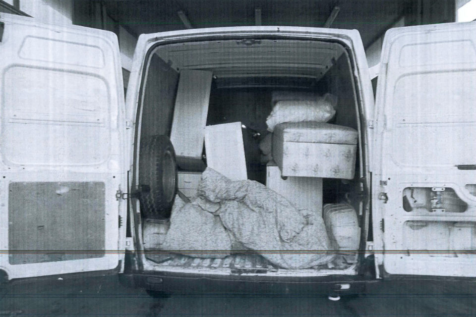 Man who attempted to smuggle people hidden in cabinets convicted