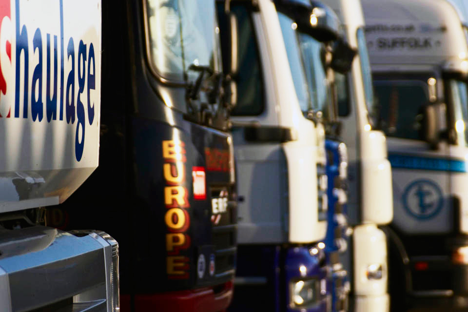 Transport Minister chairs summit to support hauliers, businesses and people of Kent