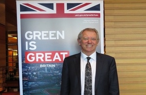 英國氣候變遷特別代表大衛金恩爵士（Sir David King）訪台，分享英國轉型為低碳經濟體的經驗。