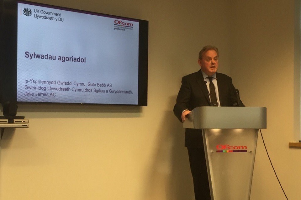 Wales Office Minister leads summit to tackle mobile phone 'not spots'