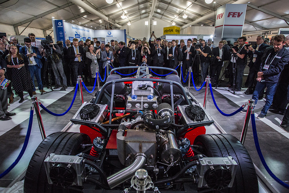 LCV2017: high-performance carbon-reduction sports car unveiled