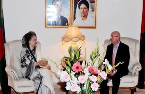 the High Commissioner Robert W Gibson met BNP Chairperson Begum Khaleda Zia at her Gulshan office. Photo: Fojit Shak Babu