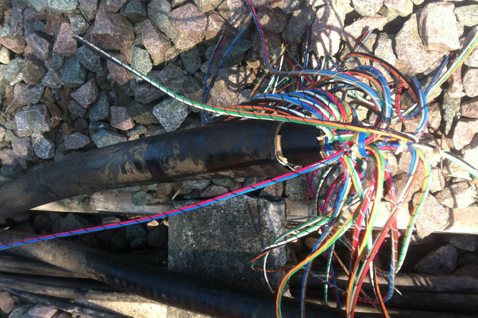Ministers welcome dramatic drop in railway cable theft