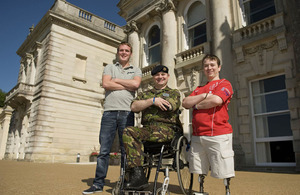 Rifleman Linden Woodford, Major Peter Norton, and Private Josh Campbell