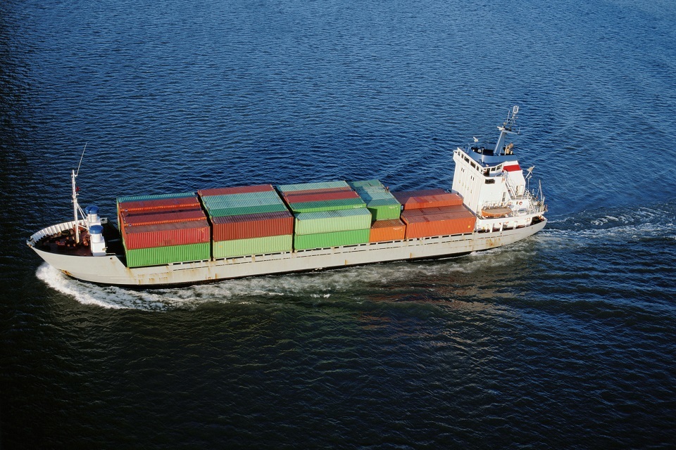 UK government announces financial support for record number of exporters in 2015-16