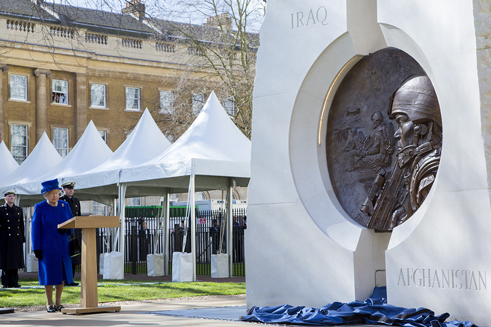 Iraq and Afghanistan Memorial unveiled in London