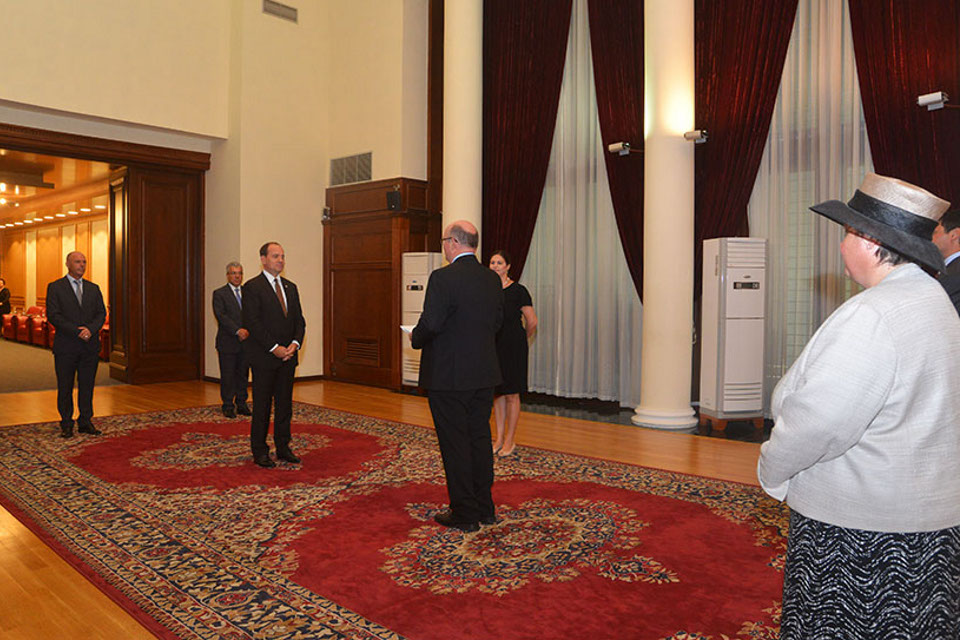 HM Ambassador, Duncan Norman, presents his credentials 