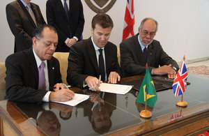 Assinatura MoU em São Paulo / Foto: Consulado do Reino Unido