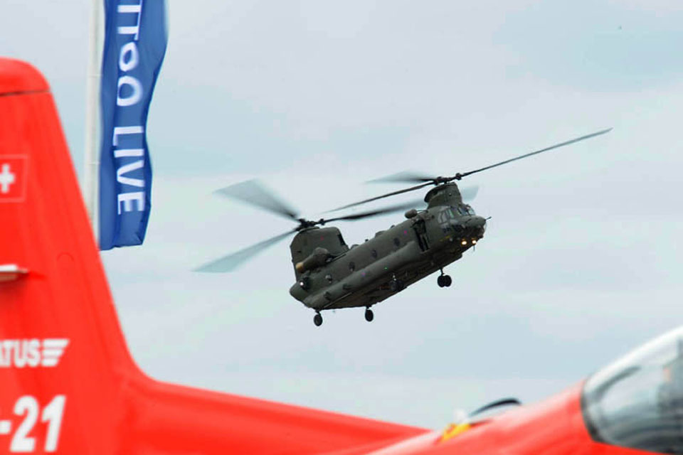 An RAF Chinook displays its load-carrying capability during a display at RIAT 2010  