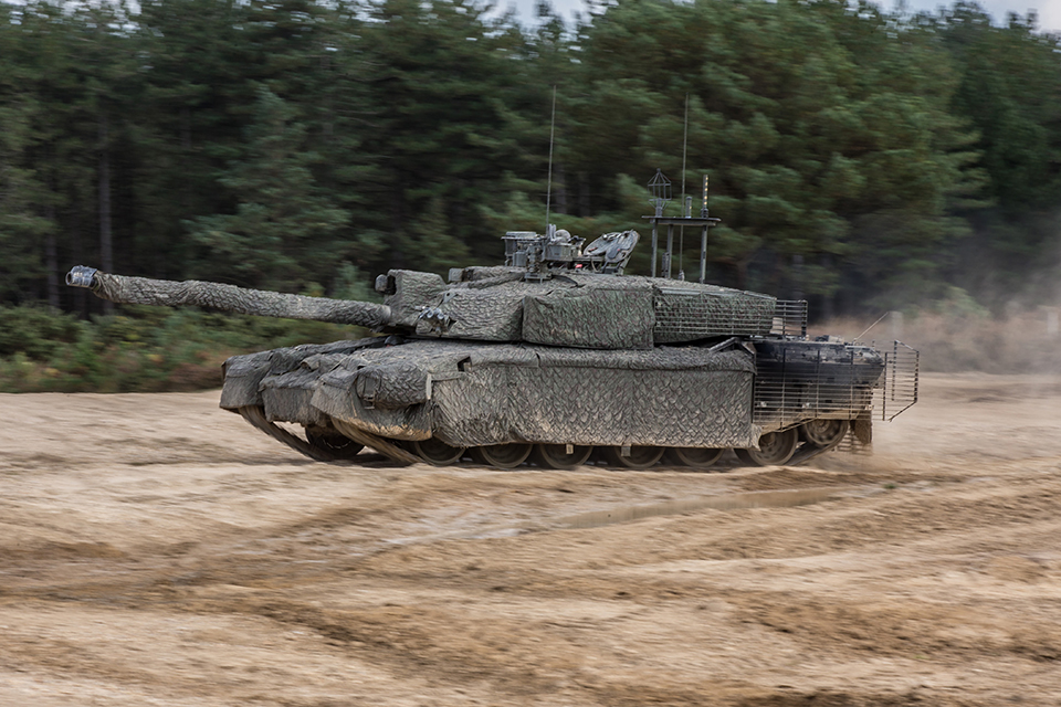 MOD awards £46M to start Challenger 2 Tank life extension project competition