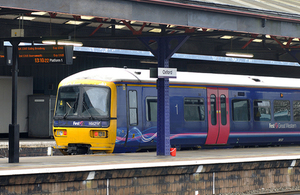 Train at Oxford Station