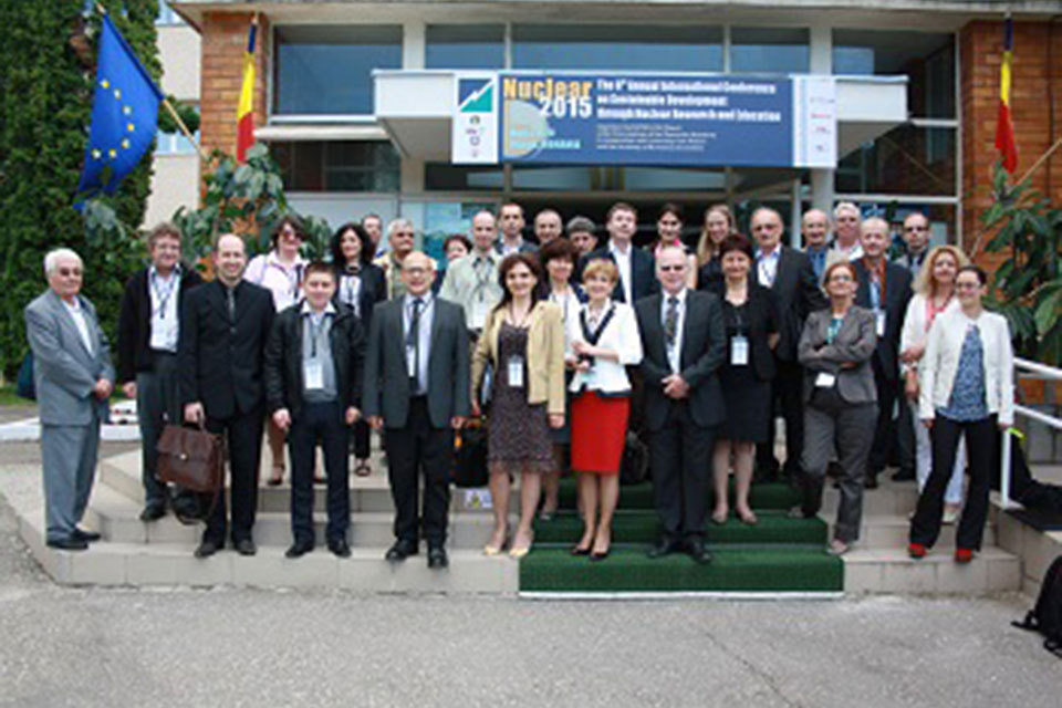 Sharing knowledge internationally
