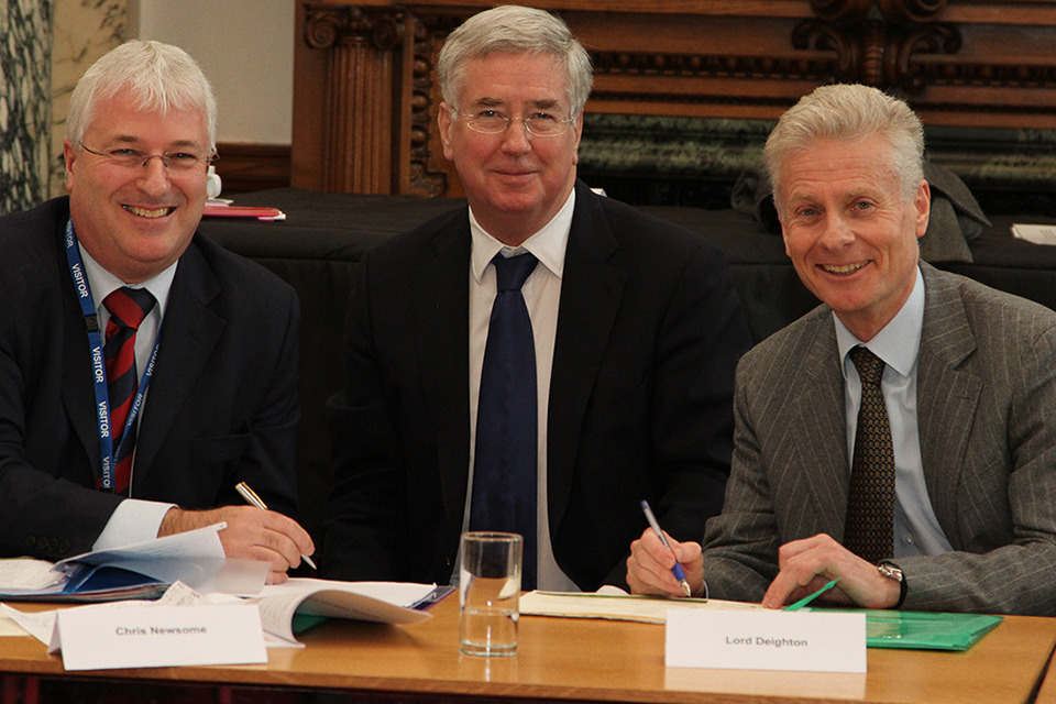Industry leaders sign up to cut 24 million tonnes of carbon from infrastructure projects