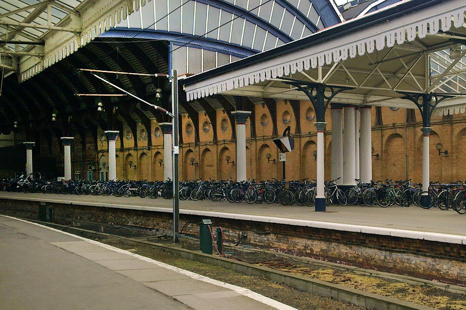 Massive boost to rail services across Yorkshire and the Humber brings Northern Powerhouse to life
