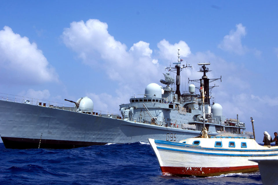 HMS Manchester catches Caribbean drug runners