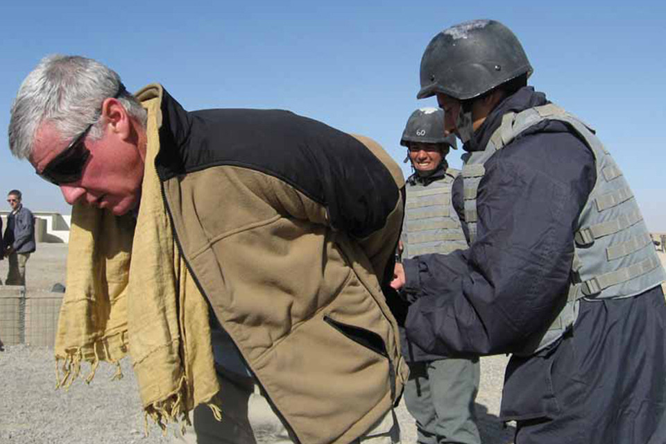 MOD Police help UK soldiers train Afghans