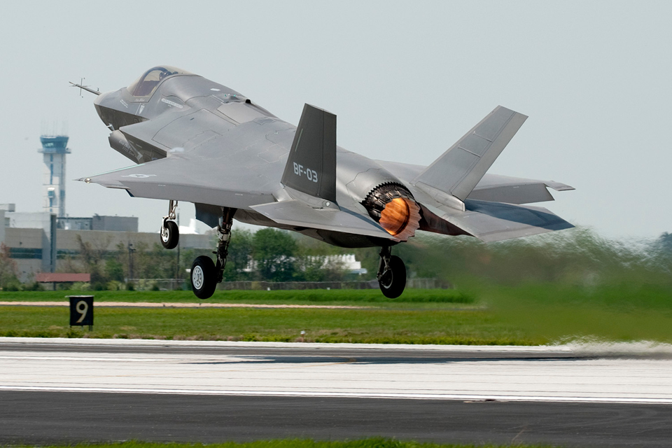 An F-35 Lightning II takes off