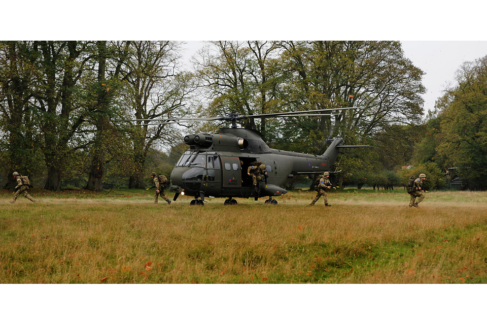 Puma helicopter deploys personnel