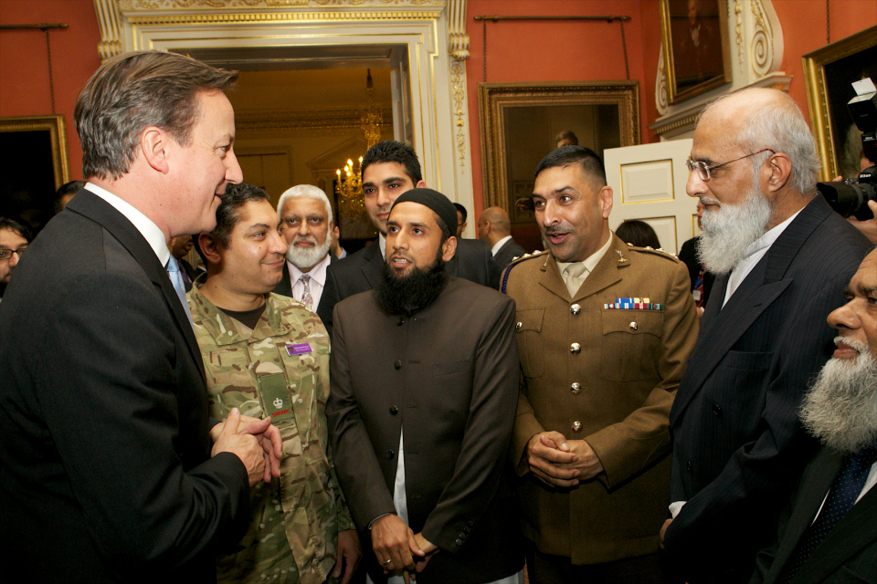 PM announces new measures to help Muslim students and entrepreneurs