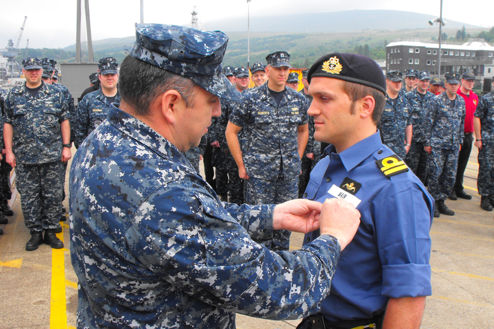 Submariner Lieutenant Matt Main (right)