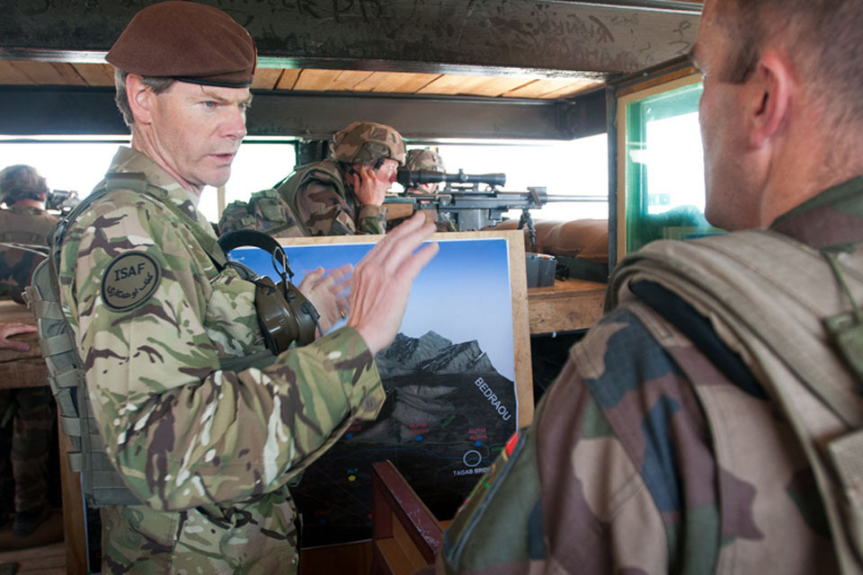 British general reports on Afghanistan progress