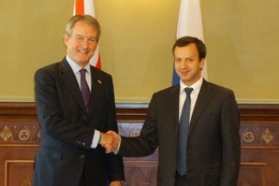 Owen Paterson and Russian Deputy Prime Minister Arkady Dvorkovivh finalise trade deal on British beef and lamb