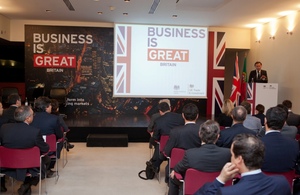 Lord Green opened a business seminar to promote Portugal as a platform to Portuguese-speaking markets