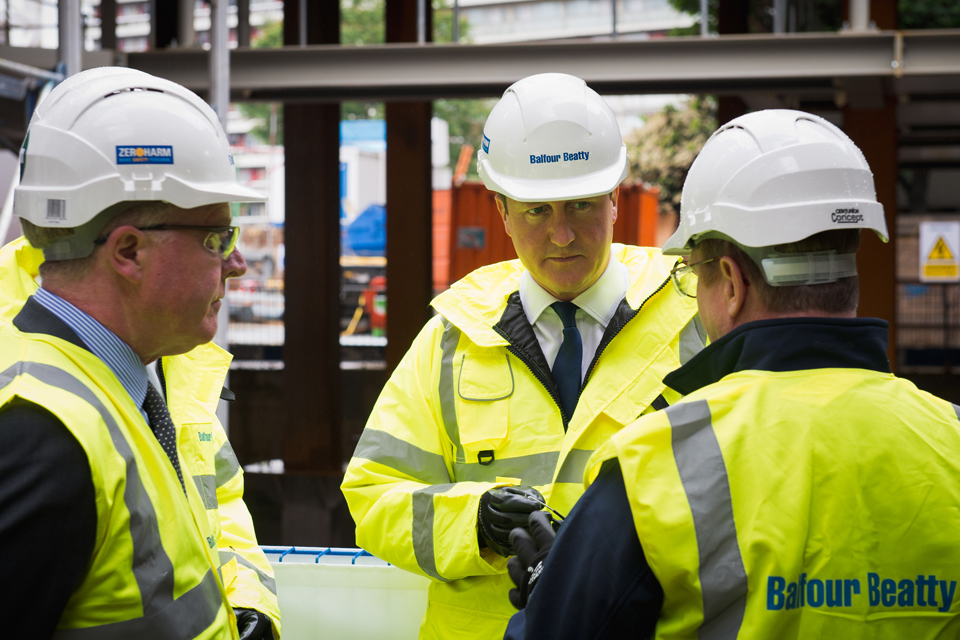 PM marks £1 billion investment boost for UK SMEs