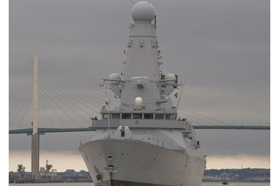 HMS Dauntless visits London